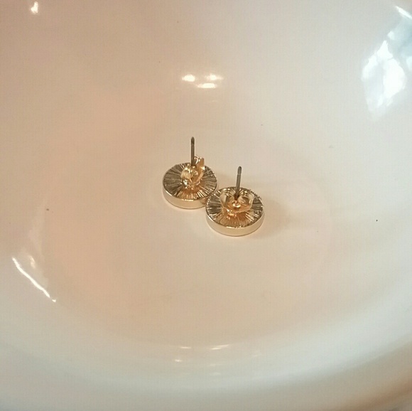 💕4 for $25💕Turquoise Marble Earrings - Picture 4 of 4